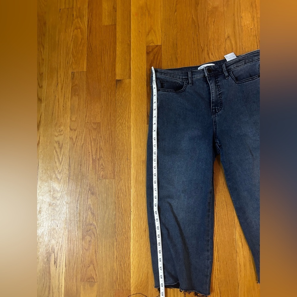 Social Standard by Sanctuary High-Rise Crop Straight Jeans - Picture 13 of 15